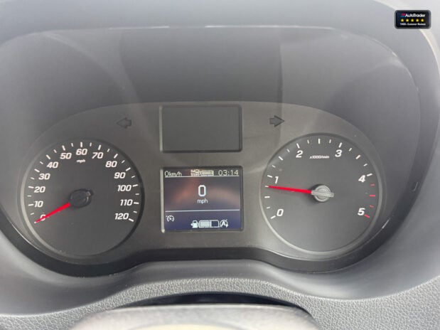 Mercedes-Benz Sprinter LWB L3H2 Medium Roof 315 Cdi Premium 150ps Cruise Sensors EURO 6 19