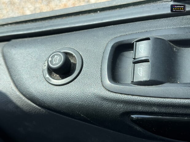 Ford Transit Custom SWB L1H1 280 Limited Ecoblue Alloys Air Con Sensors Cruise EURO 6 23