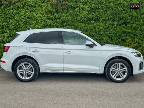 Audi Q5 2.0 TDI 40 S line SUV 5dr Diesel S Tronic quattro Euro 6 (s/s) (204 ps) 28