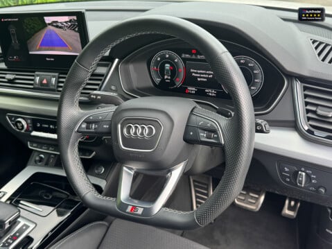 Audi Q5 2.0 TDI 40 S line SUV 5dr Diesel S Tronic quattro Euro 6 (s/s) (204 ps) 11