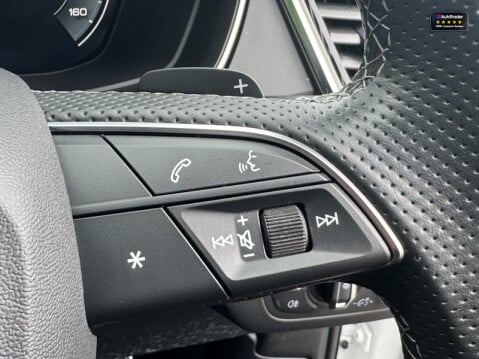 Audi Q5 2.0 TDI 40 S line SUV 5dr Diesel S Tronic quattro Euro 6 (s/s) (204 ps) 13
