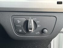 Audi Q5 2.0 TDI 40 S line SUV 5dr Diesel S Tronic quattro Euro 6 (s/s) (204 ps) 14