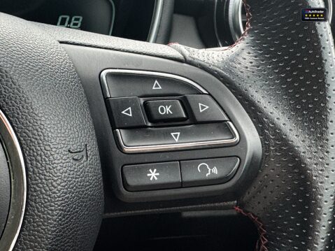 MG HS 1.5 T-GDI Excite SUV 5dr Petrol DCT Euro 6 (s/s) (162 ps) 13