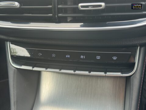 MG HS 1.5 T-GDI Excite SUV 5dr Petrol DCT Euro 6 (s/s) (162 ps) 22