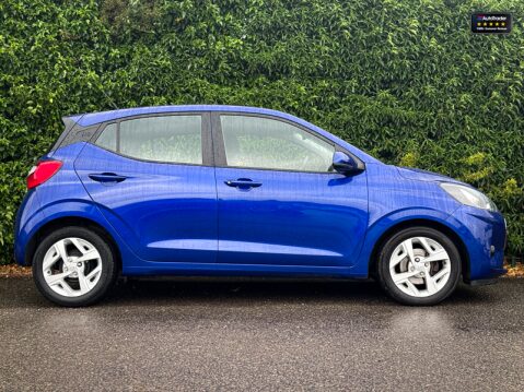 Hyundai i10 1.0 SE Connect Hatchback 5dr Petrol Manual Euro 6 (s/s) (67 ps) 4