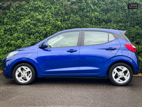Hyundai i10 1.0 SE Connect Hatchback 5dr Petrol Manual Euro 6 (s/s) (67 ps) 5