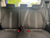 Hyundai i10 1.0 SE Connect Hatchback 5dr Petrol Manual Euro 6 (s/s) (67 ps) 9