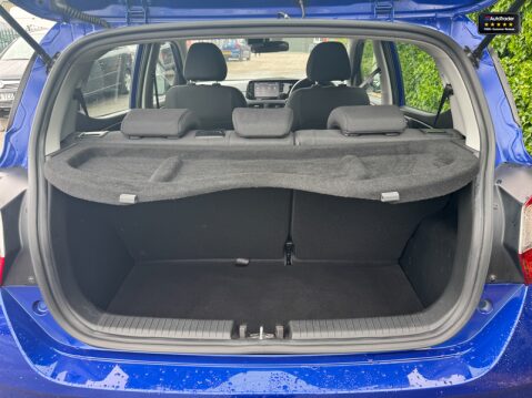 Hyundai i10 1.0 SE Connect Hatchback 5dr Petrol Manual Euro 6 (s/s) (67 ps) 7