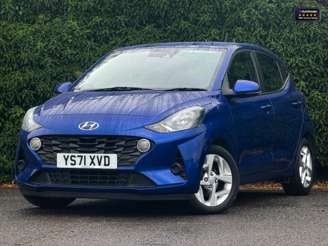 Hyundai i10 1.0 SE Connect Hatchback 5dr Petrol Manual Euro 6 (s/s) (67 ps) 1