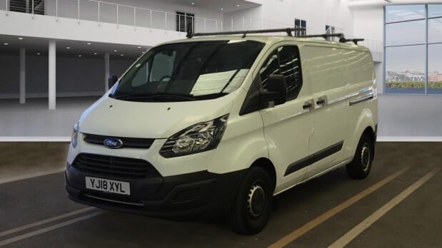 Ford Transit Custom LWB L2H1 130hp Side Door EURO 6 1