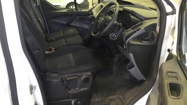Ford Transit Custom LWB L2H1 130hp Side Door EURO 6 7