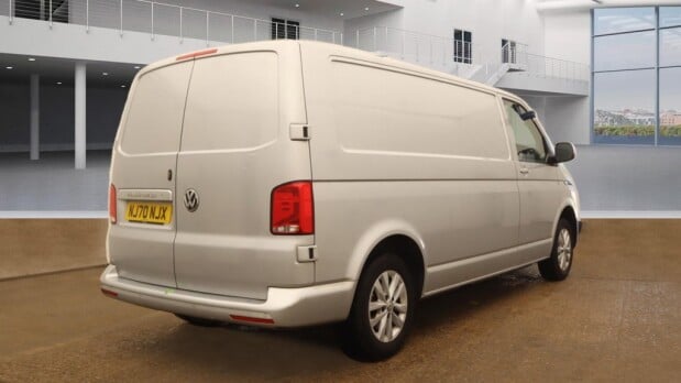 Volkswagen Transporter LWB L2H1 T28 Tdi Highline Alloys Air Con Sensors Cruise EURO 6 4
