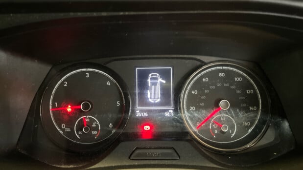 Volkswagen Transporter LWB L2H1 T28 Tdi Highline Alloys Air Con Sensors Cruise EURO 6 8