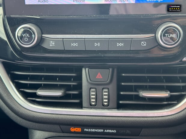 Ford Fiesta Air Con Touch Screen Steering Controls 31