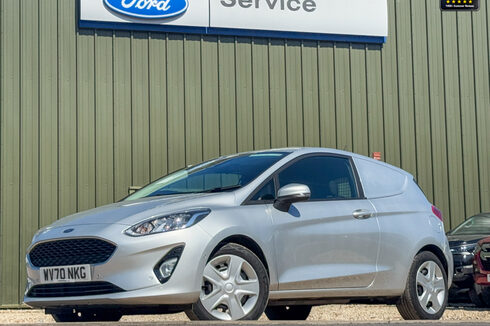 Ford Fiesta CDV SWB L1H1 Air Con Touch Screen Steering Controls