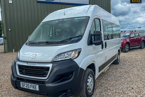 Peugeot Boxer Bluehdi 335 L3H2 Professional W/V Minibus