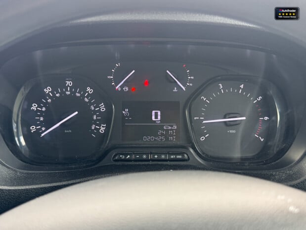 Vauxhall Vivaro LWB L2H1 F2900 Sportive Air Sensors Cruise EURO 6 10