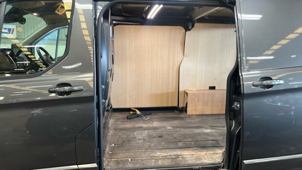 Ford Transit Custom 280 Limited P/V Ecoblue 6