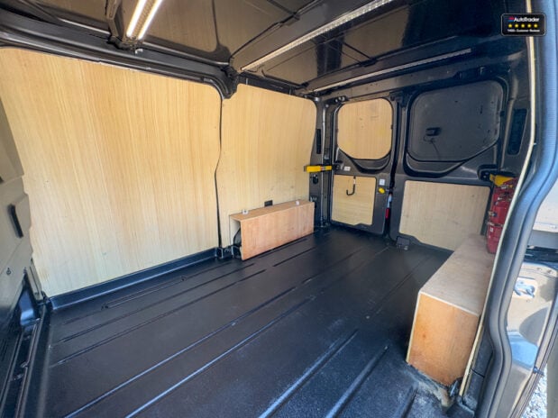 Ford Transit Custom SWB L1H1 Low Roof 280 Limited Air Con Alloys Cam Sensors EURO 6 11