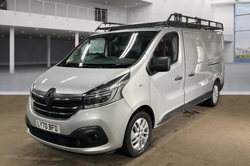 Renault Trafic Auto LWB L2H1 Sport Edc Energy Alloys Air Sensors Cruise EURO 6 NO VAT