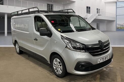 Renault Trafic Auto LWB L2H1 Sport Edc Energy Alloys Air Sensors Cruise EURO 6 NO VAT