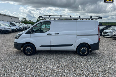 Ford Transit Custom SWB L1H1 Low Roof 290 Side Door NO VAT