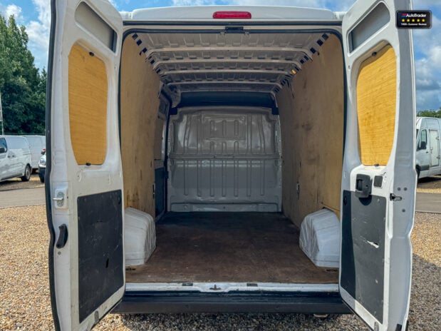 Citroen Relay LWB L3H2 [SOLD CM] Medium Roof Enterprise Bluehdi Air Con Sensors EURO 6 8