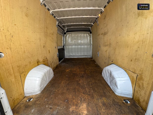 Citroen Relay LWB L3H2 [SOLD CM] Medium Roof Enterprise Bluehdi Air Con Sensors EURO 6 10