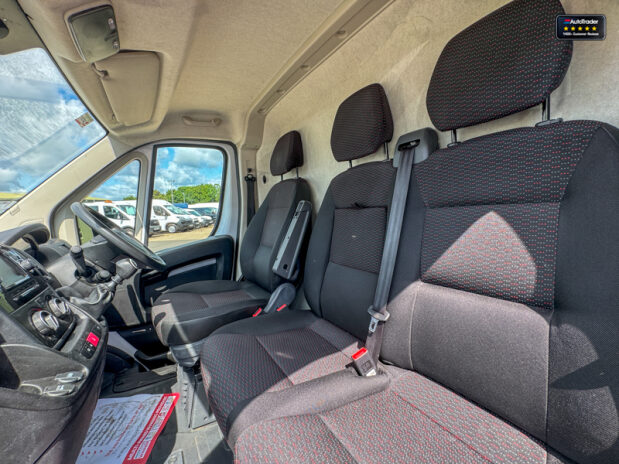 Citroen Relay LWB L3H2 [SOLD CM] Medium Roof Enterprise Bluehdi Air Con Sensors EURO 6 13