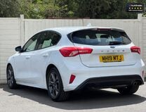 Ford Focus 1.5T EcoBoost ST-Line Hatchback 5dr Petrol Manual Euro 6 (s/s) (150 ps) 5