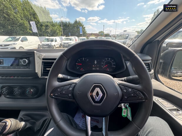 Renault Trafic LWB L2H1 Low Roof Ll30 Business Sensors EURO 6 16