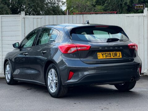 Ford Focus 1.0T EcoBoost Zetec Hatchback 5dr Petrol Manual Euro 6 (s/s) (125 ps) 7