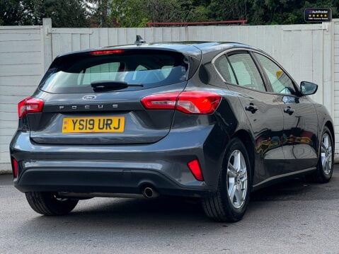 Ford Focus 1.0T EcoBoost Zetec Hatchback 5dr Petrol Manual Euro 6 (s/s) (125 ps) 4