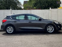 Ford Focus 1.0T EcoBoost Zetec Hatchback 5dr Petrol Manual Euro 6 (s/s) (125 ps) 5