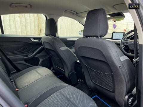 Ford Focus 1.0T EcoBoost Zetec Hatchback 5dr Petrol Manual Euro 6 (s/s) (125 ps) 10