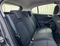 Ford Focus 1.0T EcoBoost Zetec Hatchback 5dr Petrol Manual Euro 6 (s/s) (125 ps) 11