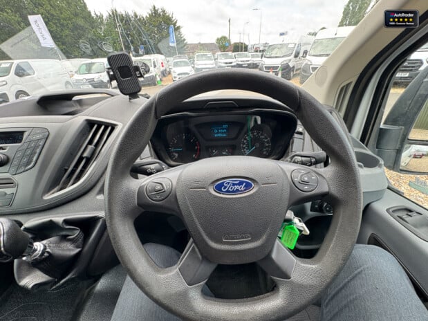 Ford Transit MWB L2H2 Medium Roof 290 EURO 6 NO VAT 16
