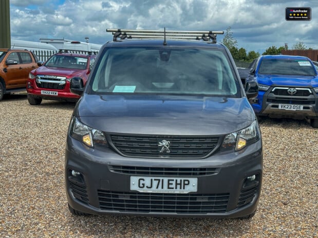 Peugeot Partner SWB L1H1 Bluehdi Asphalt Premium Air Con Cruise EURO 6 NO VAT 3