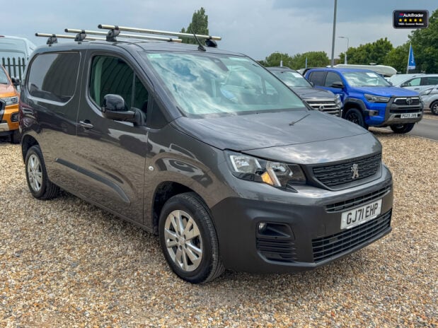 Peugeot Partner SWB L1H1 Bluehdi Asphalt Premium Air Con Cruise EU 4