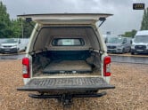 Mitsubishi L200 Crew Cab 4X4 2.2 DI-D CC 4WD 150ps EURO 6 9