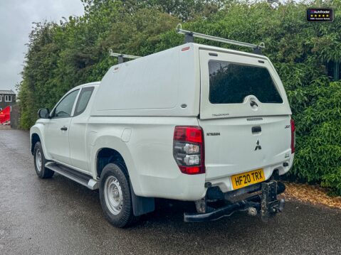 Mitsubishi L200 Crew Cab [SOLD MT] 4X4 2.2 DI-D CC 4WD 150ps EURO 6 6