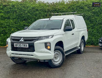 Mitsubishi L200 Crew Cab [SOLD MT] 4X4 2.2 DI-D CC 4WD 150ps EURO 6 1