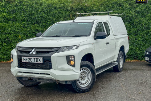 Mitsubishi L200 Crew Cab 4X4 2.2 DI-D CC 4WD 150ps EURO 6