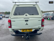 Mitsubishi L200 Crew Cab [SOLD MT] 4X4 2.2 DI-D CC 4WD 150ps EURO 6 7