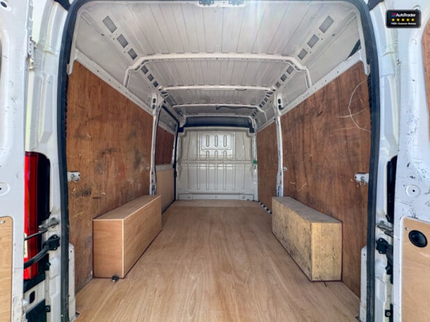 Citroen Relay MWB L2H2 High Roof Enterprise Air Con Cruise EURO 6 9