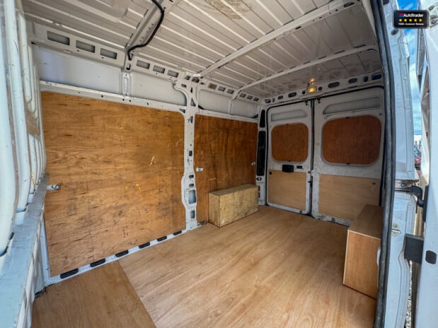 Citroen Relay MWB L2H2 High Roof Enterprise Air Con Cruise EURO 6 11