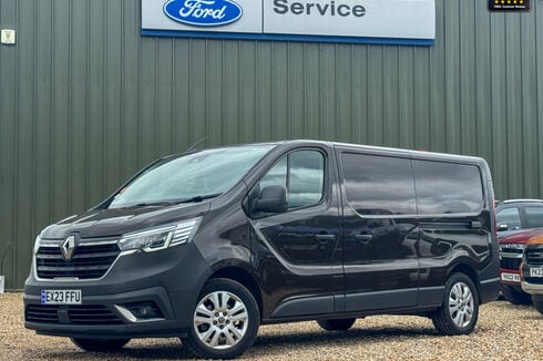 Renault Trafic LWB L2H1 Low Roof Ll30 Sport Dci Air Con Alloys Sensors EURO 6 NO VAT