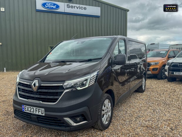 Renault Trafic LWB L2H1 Low Roof Ll30 Sport Dci Air Con Alloys Sensors EURO 6 NO VAT 2