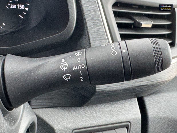 Renault Trafic LWB L2H1 Low Roof Ll30 Sport Dci Air Con Alloys Sensors EURO 6 NO VAT 21