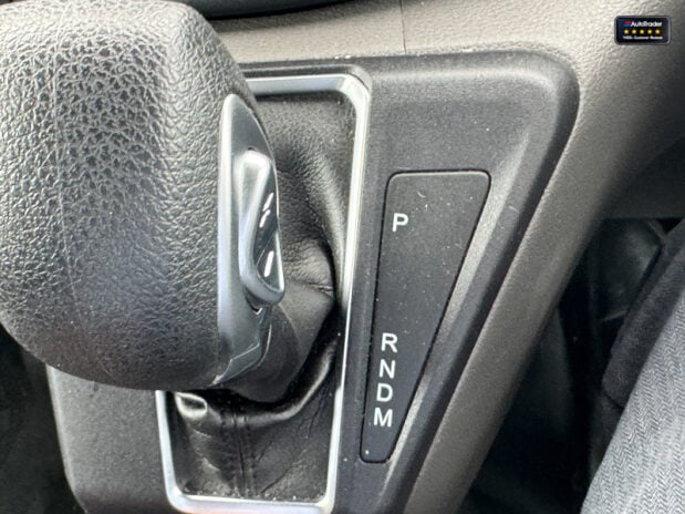Ford Transit Custom AUTO SWB L1H1 320 Limited Alloys Air Con Cam Sensors EURO 6 NO VAT 36